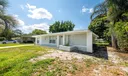618 Coconut Avenue N Photo