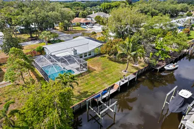 361 SW Saint Lucie Street 1