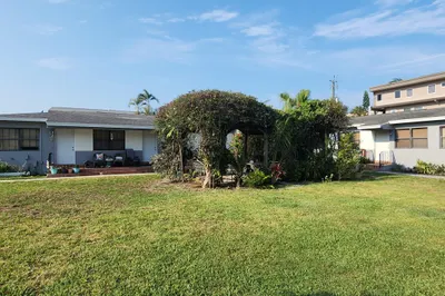 130 S Lakeside Drive #1 1