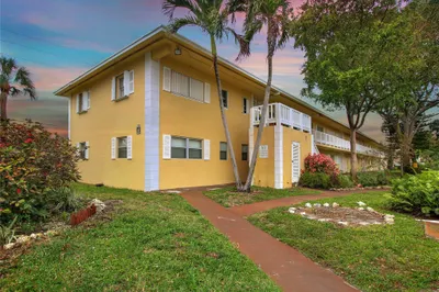 540 SE 2nd Avenue #J-26 1