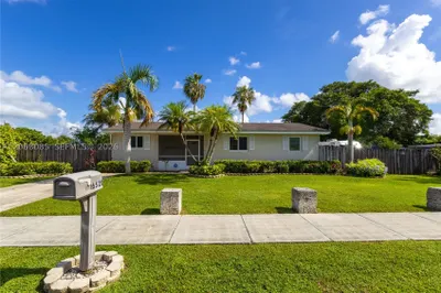 16521 SW 294th Ter 1