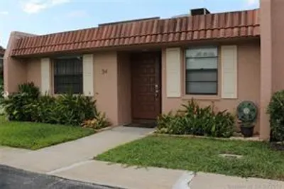 34 Toledo Ct #1-35 1