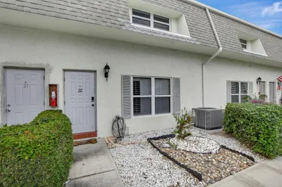 1845 NW 4th Avenue #22 1