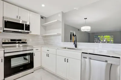 2202 LUCAYA Bend #G2 1
