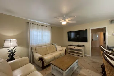 229 SE 1st Avenue #203 1