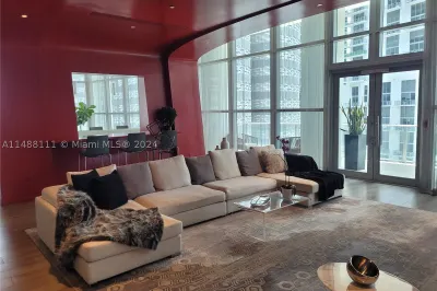 1100 S Miami Ave #3907 1