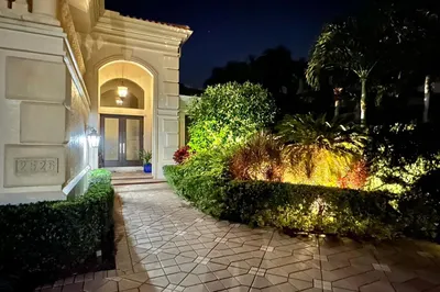 2526 NW 59th St. Boca Raton