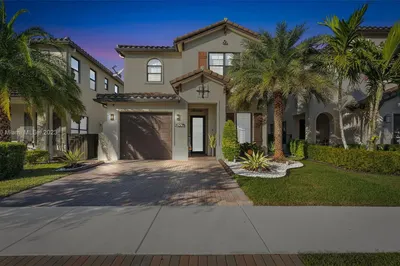 3225 W 95th Ter 1