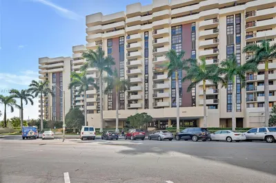 600 Biltmore Way #PH105 1