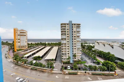 301 N OCEAN Boulevard #1006 1