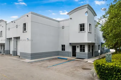 2451 NW 109th Ave #6 1