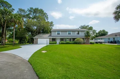 1803 Hazelwood Drive 1