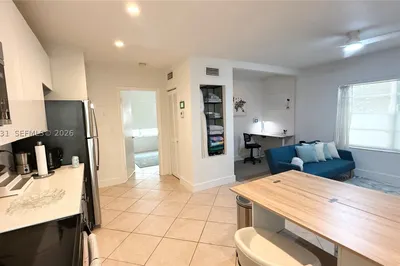 1337 Euclid Ave #104 1