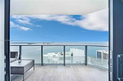 1300 Brickell Bay Dr #3402 1