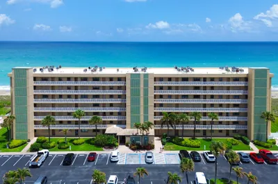 10200 S Ocean Drive #409 1