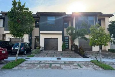 15816 NW 91st Ave 1