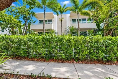 619 Meridian Ave #4 1