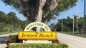Paradise Lakes: A Quiet Residential Community in Jensen Beach