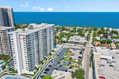 3015 N OCEAN Boulevard #18L 1