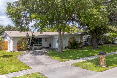 12350 NW 29th Street 1