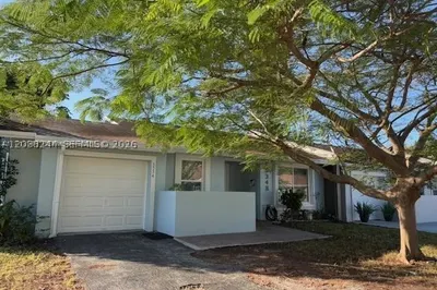 5534 S Lakewood Cir S #H 1