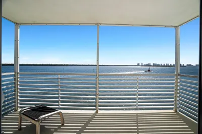 60 Yacht Club Drive #507 1