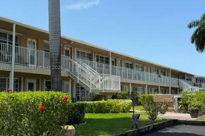 500 Layne Blvd #15 1