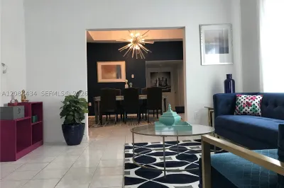 5145 NW 5th Ave 1