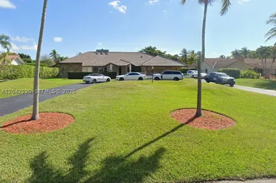 11305 SW 93 Ct 1