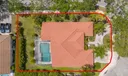1051 Deerpath Ct Photo