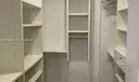 Walking Closet