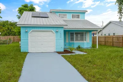 1646 3rd Court Sw 1