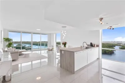 400 Sunny Isles Blvd #1001 1