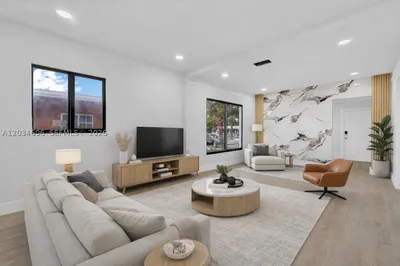 2428 NW 28th St 1