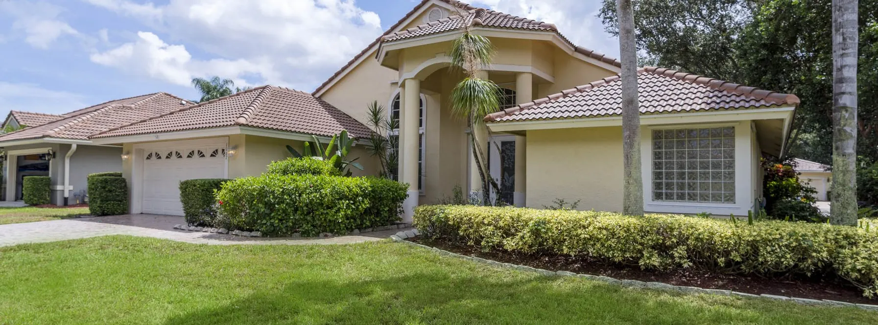 Just Listed | 1067 Egret Circle N