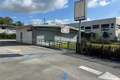 1001 NW 95th St 1