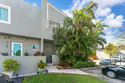 9110 SW 203rd Ter 1