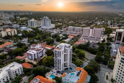 911 E Ponce De Leon Blvd #PH1602 1