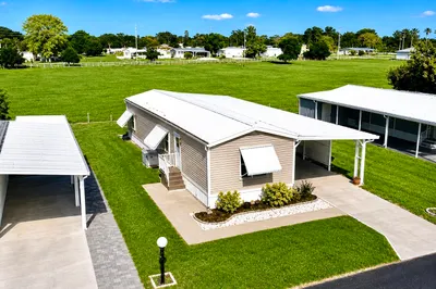 1601 SE Us Highway 441 #22 1