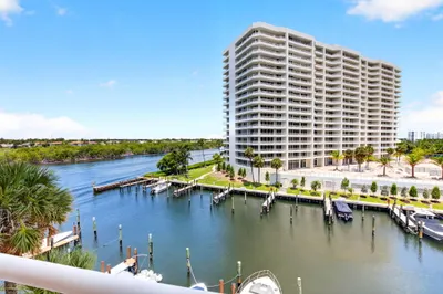 4101 N Ocean Boulevard N #401 1