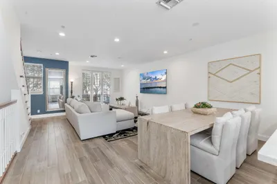 1035 W Heritage Club Circle 1