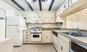 2450 NE 15th Ave #110 Photo