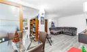 116 E 59 Photo