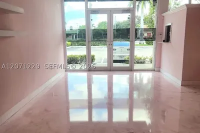 4500 W Hallandale Beach Blvd #6 1