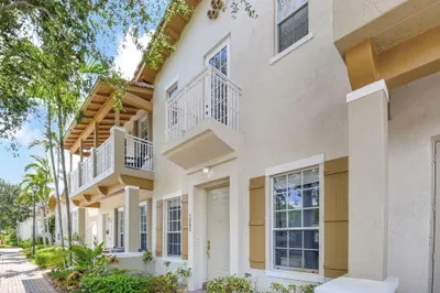 608 NW 25th Avenue 1