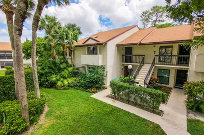 3362 Lucerne Park Drive 1