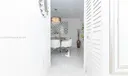 5445 Collins Ave #BAY1 Photo