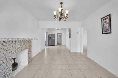 1621 NW 33rd St 1
