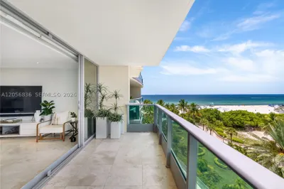 1455 Ocean Dr #703 1