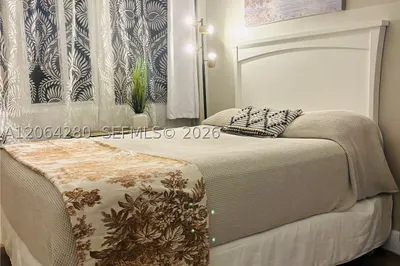6484 Indian Creek #238 1